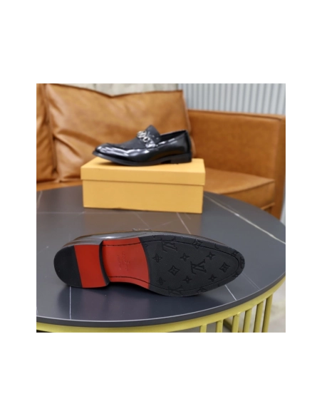 Louis Vuitton leather shoes 010,Louis Vuitton Leather Shoes,LOUIS VUITTON Sneakers,Business Shoes