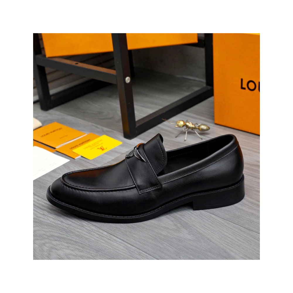 Louis Vuitton leather shoes 018,Louis Vuitton Leather Shoes,LOUIS VUITTON Sneakers,Business Shoes