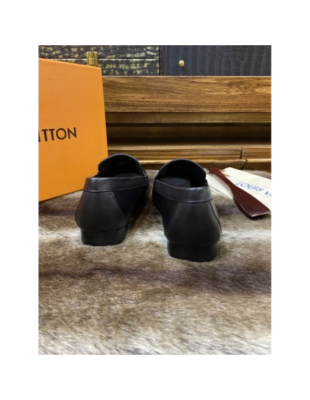Louis Vuitton leather shoes 013,Louis Vuitton Leather Shoes,LOUIS VUITTON Sneakers,Business Shoes