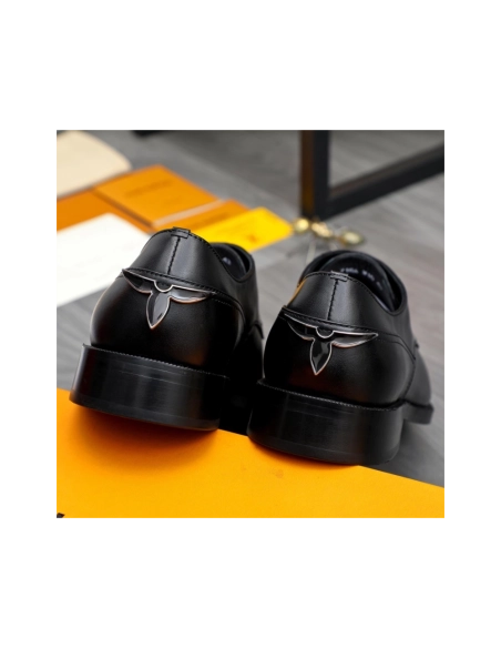 Louis Vuitton leather shoes 018,Louis Vuitton Leather Shoes,LOUIS VUITTON Sneakers,Business Shoes