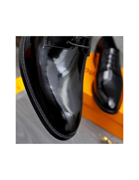 Louis Vuitton leather shoes 019,Louis Vuitton Leather Shoes,LOUIS VUITTON Sneakers,Business Shoes