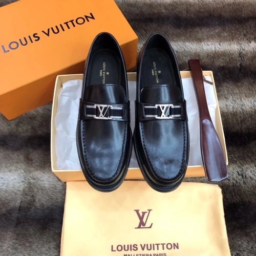 Louis Vuitton leather shoes 021,Louis Vuitton Leather Shoes,LOUIS VUITTON Sneakers,Business Shoes
