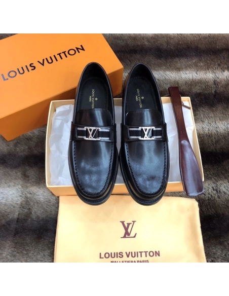 Louis Vuitton leather shoes 021,Louis Vuitton Leather Shoes,LOUIS VUITTON Sneakers,Business Shoes