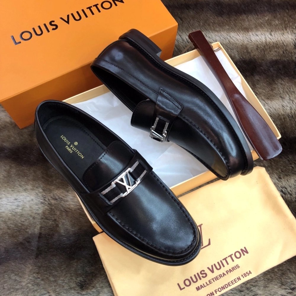 Louis Vuitton leather shoes 021,Louis Vuitton Leather Shoes,LOUIS VUITTON Sneakers,Business Shoes