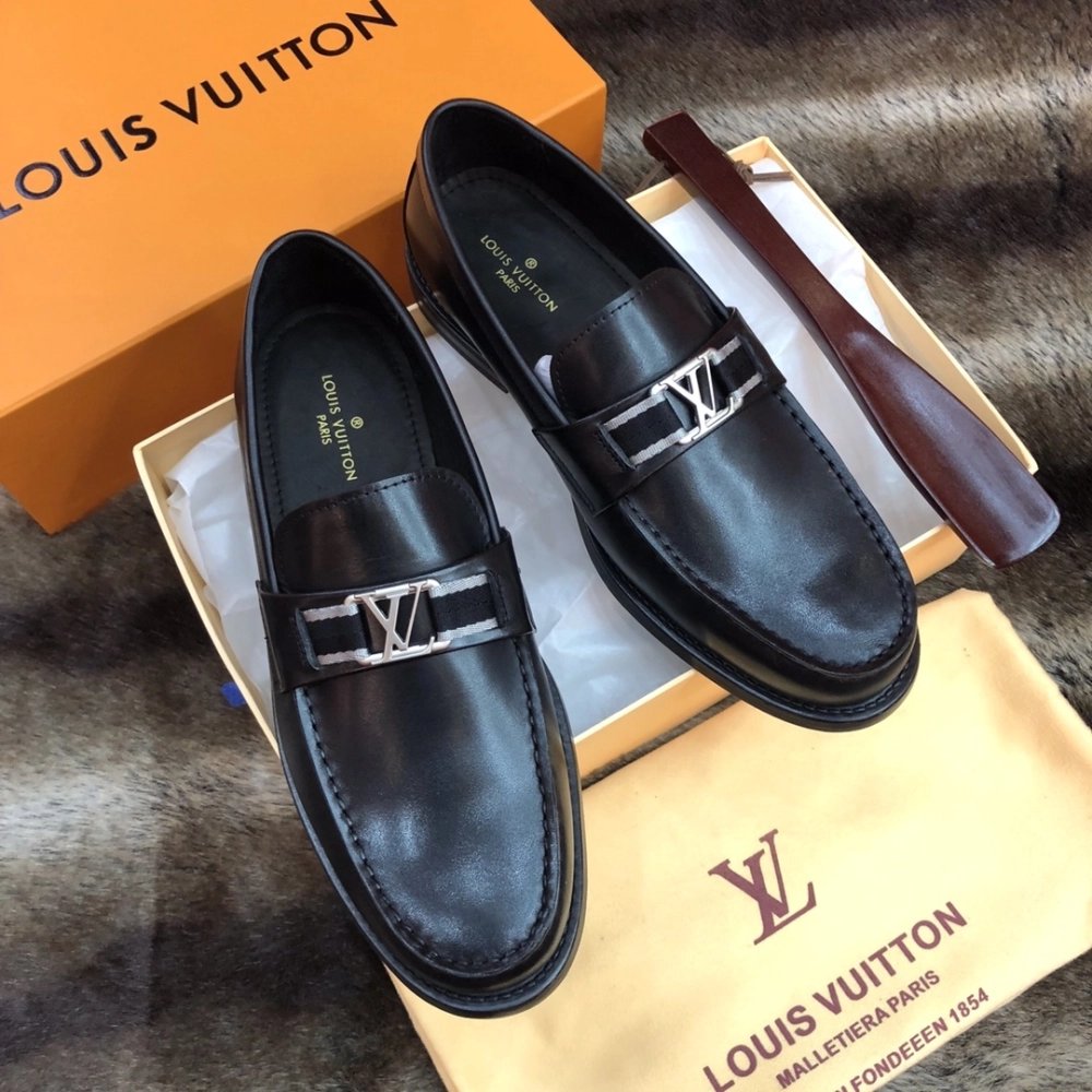 Louis Vuitton leather shoes 021,Louis Vuitton Leather Shoes,LOUIS VUITTON Sneakers,Business Shoes