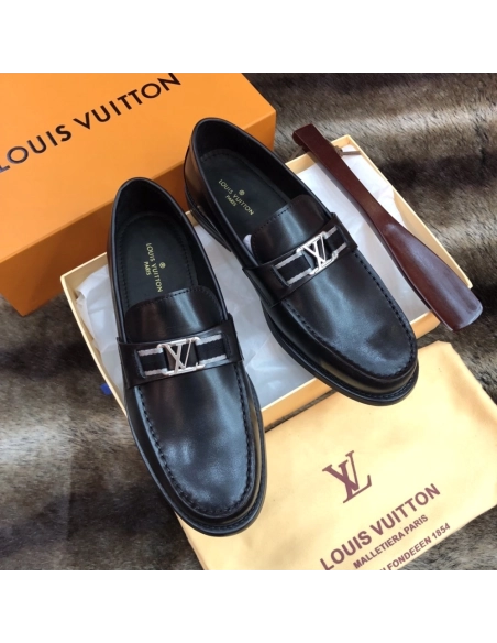 Louis Vuitton leather shoes 021,Louis Vuitton Leather Shoes,LOUIS VUITTON Sneakers,Business Shoes