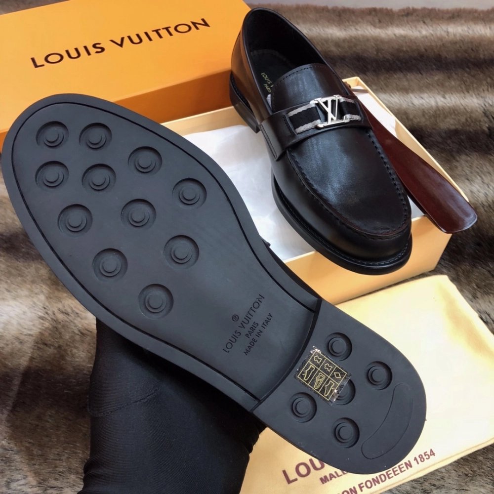 Louis Vuitton leather shoes 021,Louis Vuitton Leather Shoes,LOUIS VUITTON Sneakers,Business Shoes