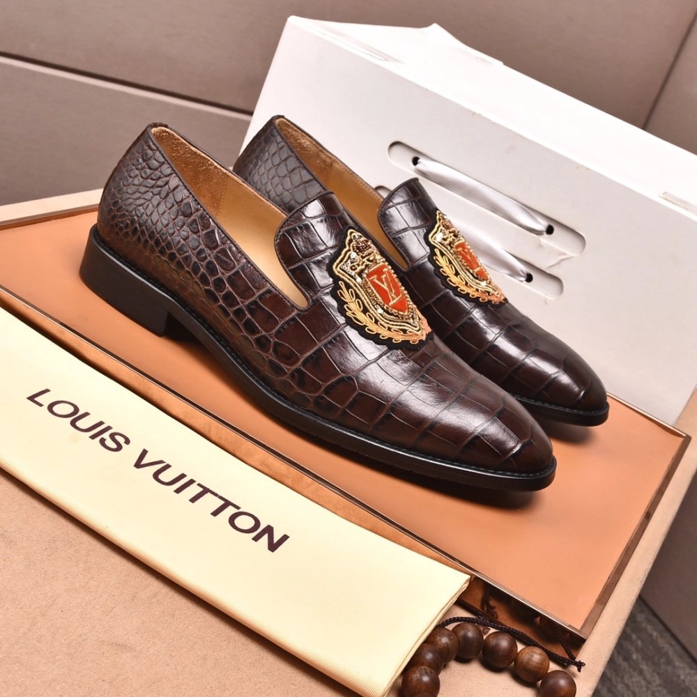 Louis Vuitton leather shoes 022,Louis Vuitton Leather Shoes,LOUIS VUITTON Sneakers,Business Shoes