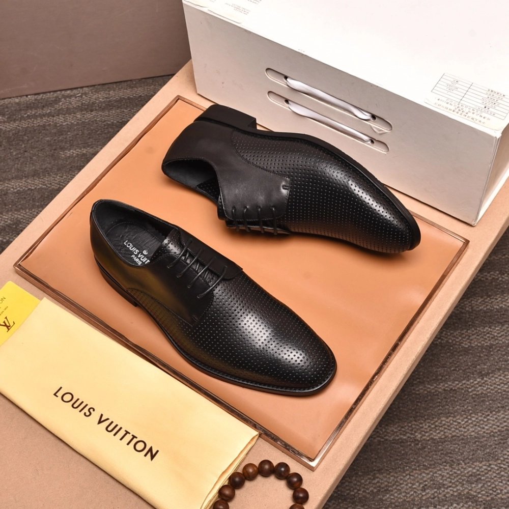 Louis Vuitton leather shoes 023,Louis Vuitton Leather Shoes,LOUIS VUITTON Sneakers,Business Shoes