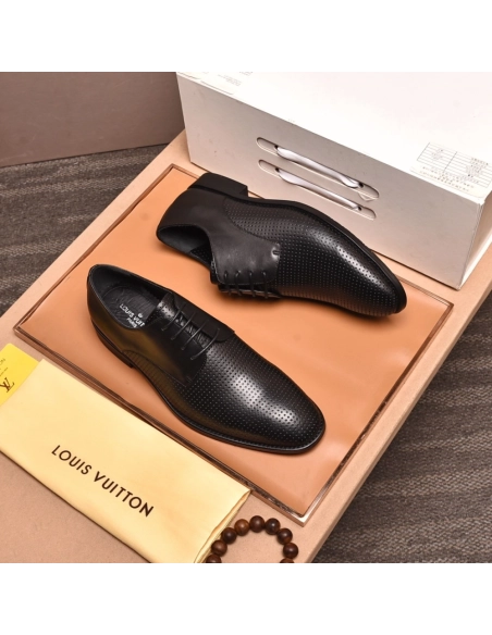 Louis Vuitton leather shoes 023,Louis Vuitton Leather Shoes,LOUIS VUITTON Sneakers,Business Shoes