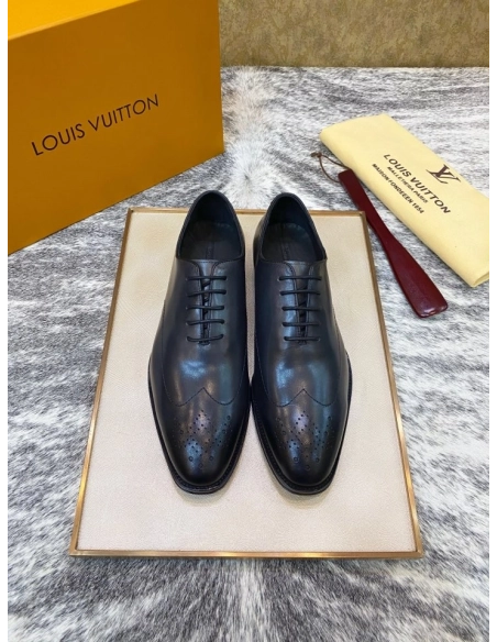 Louis Vuitton leather shoes 026,Louis Vuitton Leather Shoes,LOUIS VUITTON Sneakers,Business Shoes