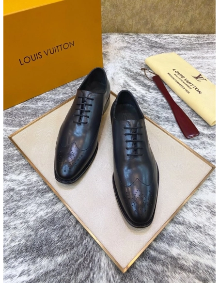 Louis Vuitton leather shoes 026,Louis Vuitton Leather Shoes,LOUIS VUITTON Sneakers,Business Shoes