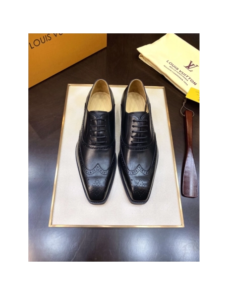 Louis Vuitton leather shoes 027,Louis Vuitton Leather Shoes,LOUIS VUITTON Sneakers,Business Shoes