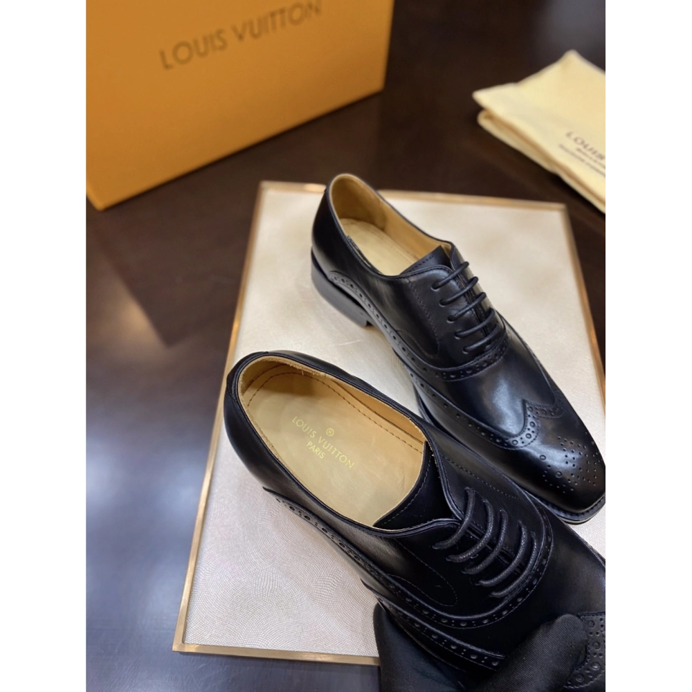 Louis Vuitton leather shoes 027,Louis Vuitton Leather Shoes,LOUIS VUITTON Sneakers,Business Shoes