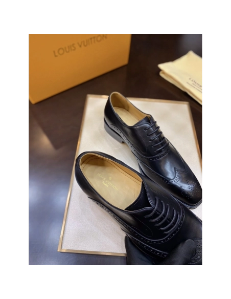 Louis Vuitton leather shoes 027,Louis Vuitton Leather Shoes,LOUIS VUITTON Sneakers,Business Shoes