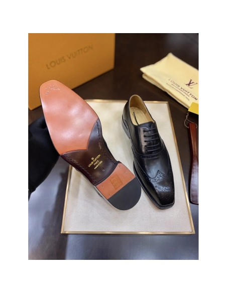 Louis Vuitton leather shoes 027,Louis Vuitton Leather Shoes,LOUIS VUITTON Sneakers,Business Shoes