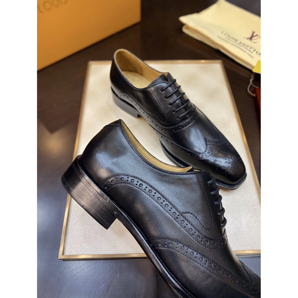 Louis Vuitton leather shoes 027,Louis Vuitton Leather Shoes,LOUIS VUITTON Sneakers,Business Shoes
