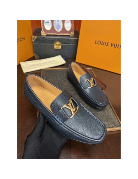 Louis Vuitton leather shoes 029,Louis Vuitton Leather Shoes,LOUIS VUITTON Sneakers,Business Shoes