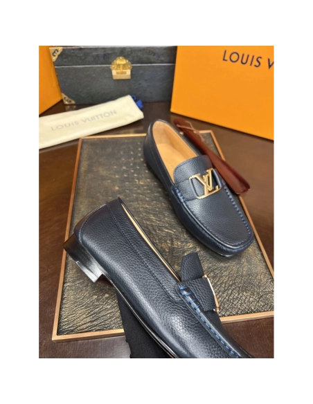 Louis Vuitton leather shoes 029,Louis Vuitton Leather Shoes,LOUIS VUITTON Sneakers,Business Shoes