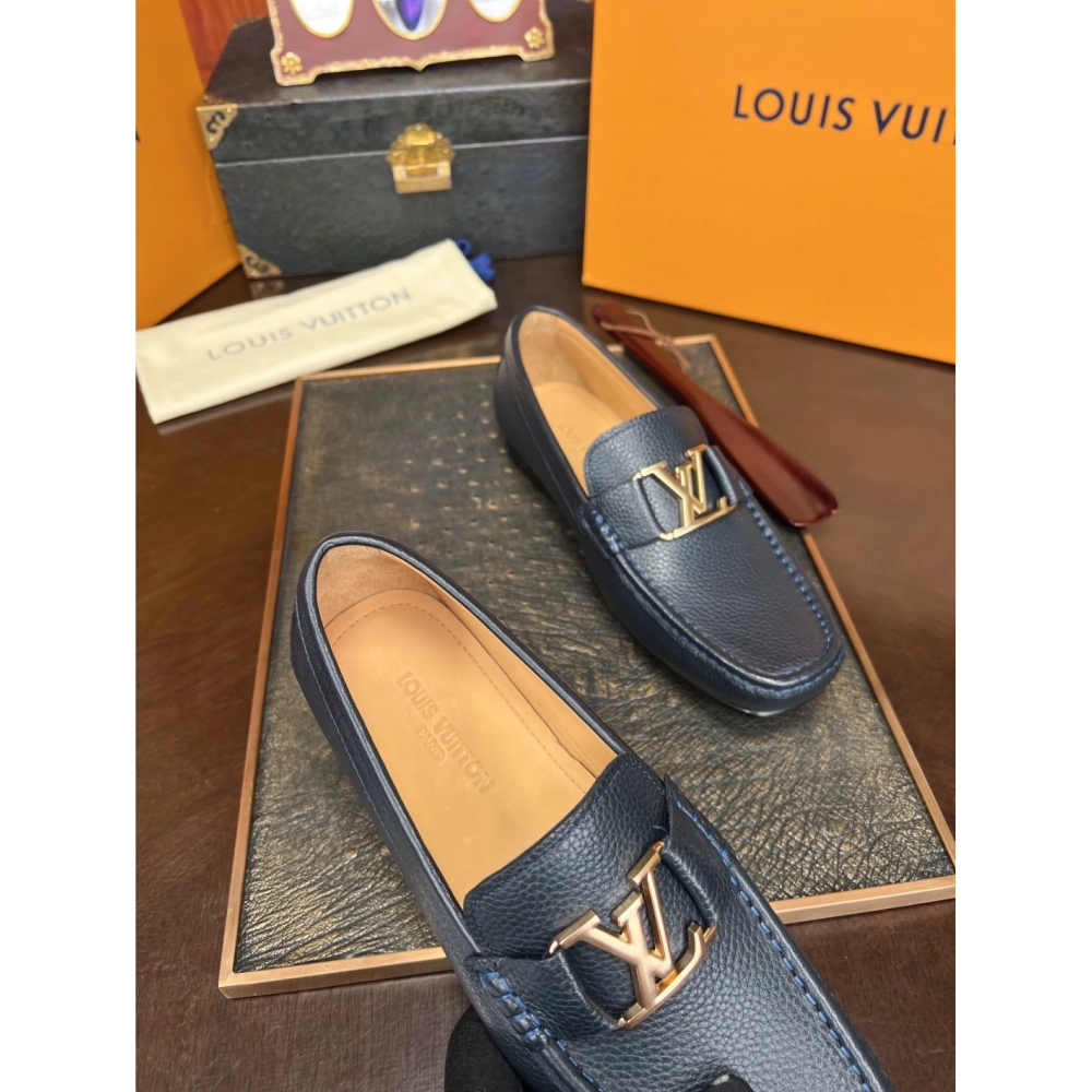 Louis Vuitton leather shoes 029,Louis Vuitton Leather Shoes,LOUIS VUITTON Sneakers,Business Shoes