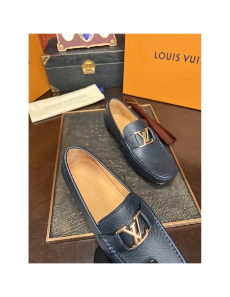 Louis Vuitton leather shoes 029,Louis Vuitton Leather Shoes,LOUIS VUITTON Sneakers,Business Shoes