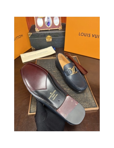Louis Vuitton leather shoes 029,Louis Vuitton Leather Shoes,LOUIS VUITTON Sneakers,Business Shoes