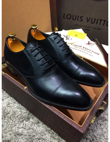 Louis Vuitton leather shoes 031,Louis Vuitton Leather Shoes,LOUIS VUITTON Sneakers,Business Shoes