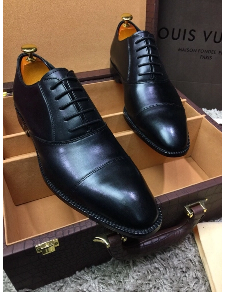 Louis Vuitton leather shoes 031,Louis Vuitton Leather Shoes,LOUIS VUITTON Sneakers,Business Shoes