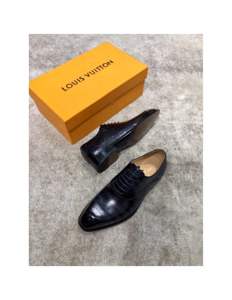 Louis Vuitton leather shoes 034,Louis Vuitton Leather Shoes,LOUIS VUITTON Sneakers,Business Shoes