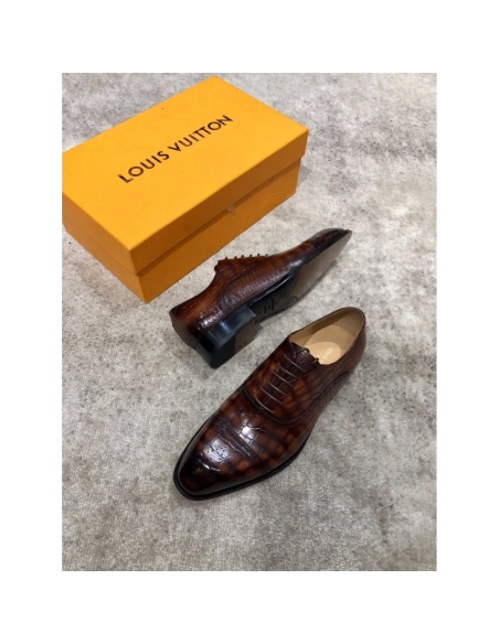 Louis Vuitton leather shoes 038,Louis Vuitton Leather Shoes,LOUIS VUITTON Sneakers,Business Shoes
