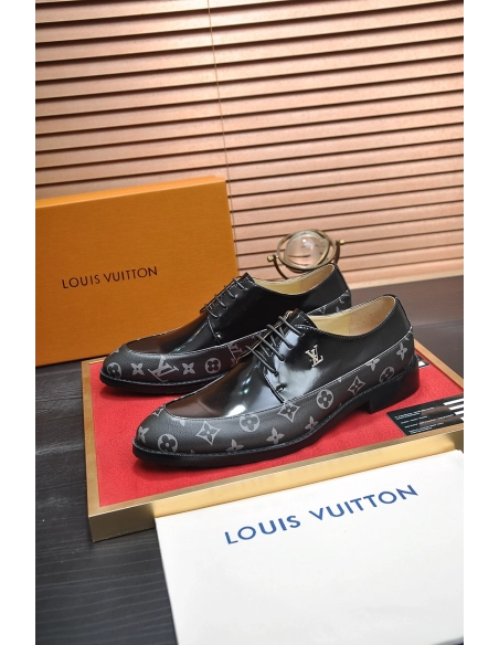 Louis Vuitton leather shoes 043,Louis Vuitton Leather Shoes,LOUIS VUITTON Sneakers,Business Shoes