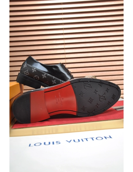 Louis Vuitton leather shoes 043,Louis Vuitton Leather Shoes,LOUIS VUITTON Sneakers,Business Shoes