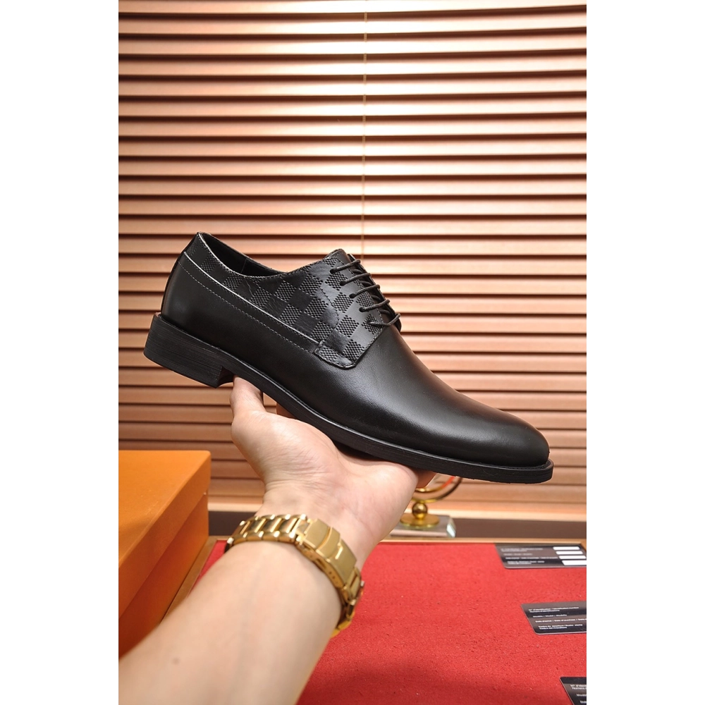 Louis Vuitton leather shoes 045,Louis Vuitton Leather Shoes,LOUIS VUITTON Sneakers,Business Shoes