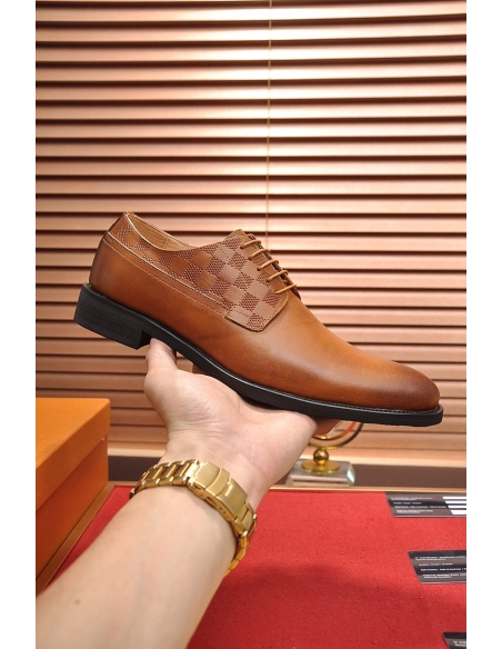 Louis Vuitton leather shoes 046,Louis Vuitton Leather Shoes,LOUIS VUITTON Sneakers,Business Shoes