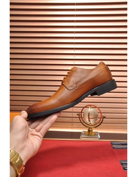 Louis Vuitton leather shoes 046,Louis Vuitton Leather Shoes,LOUIS VUITTON Sneakers,Business Shoes