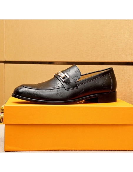 Louis Vuitton leather shoes 047,Louis Vuitton Leather Shoes,LOUIS VUITTON Sneakers,Business Shoes