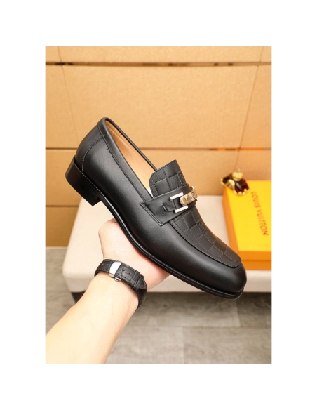 Louis Vuitton leather shoes 048,Louis Vuitton Leather Shoes,LOUIS VUITTON Sneakers,Business Shoes
