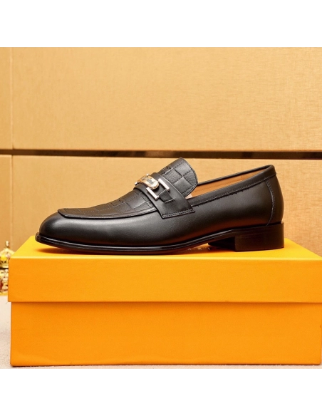 Louis Vuitton leather shoes 048,Louis Vuitton Leather Shoes,LOUIS VUITTON Sneakers,Business Shoes