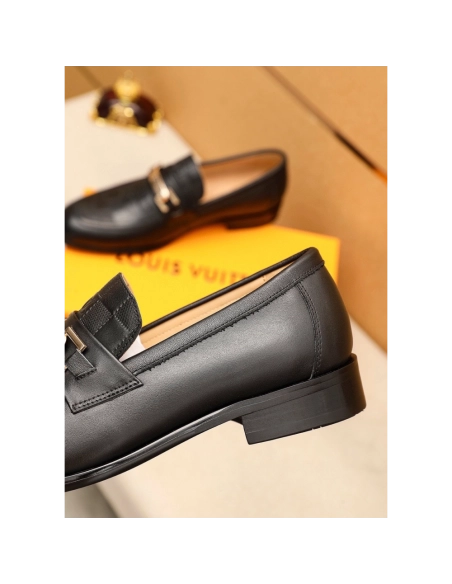 Louis Vuitton leather shoes 048,Louis Vuitton Leather Shoes,LOUIS VUITTON Sneakers,Business Shoes