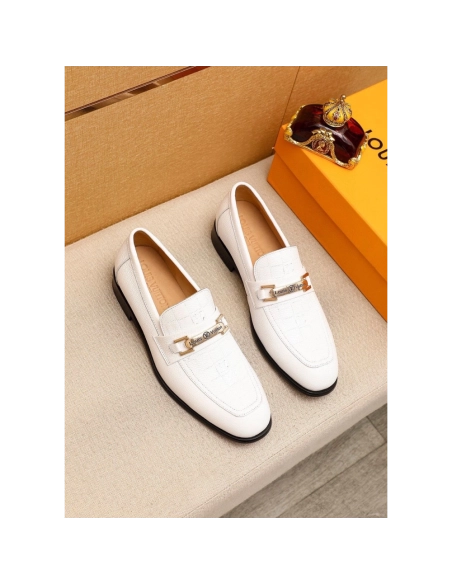 Louis Vuitton leather shoes 049,Louis Vuitton Leather Shoes,LOUIS VUITTON Sneakers,Business Shoes