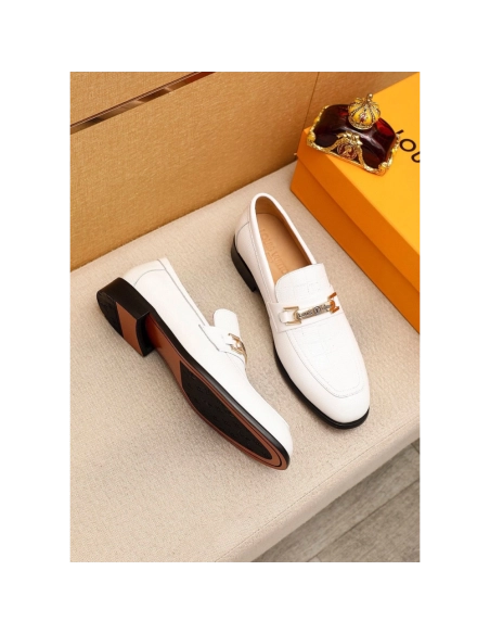Louis Vuitton leather shoes 049,Louis Vuitton Leather Shoes,LOUIS VUITTON Sneakers,Business Shoes