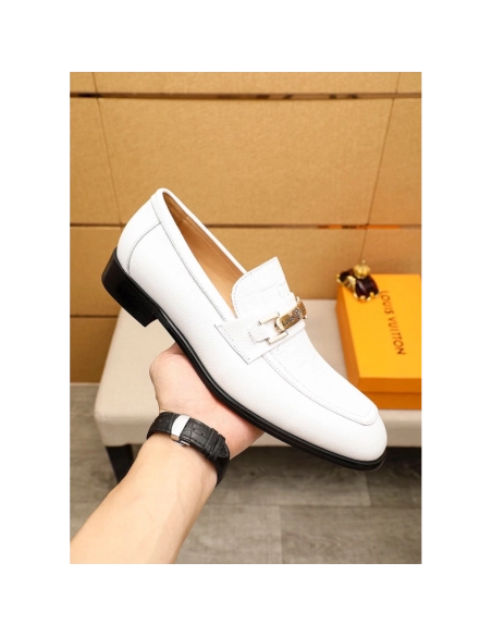 Louis Vuitton leather shoes 049,Louis Vuitton Leather Shoes,LOUIS VUITTON Sneakers,Business Shoes