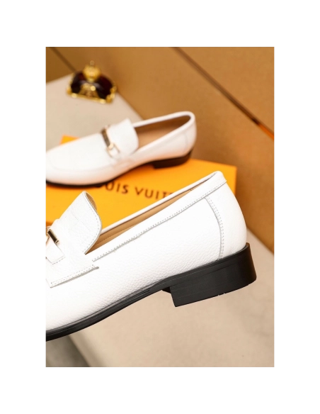 Louis Vuitton leather shoes 049,Louis Vuitton Leather Shoes,LOUIS VUITTON Sneakers,Business Shoes