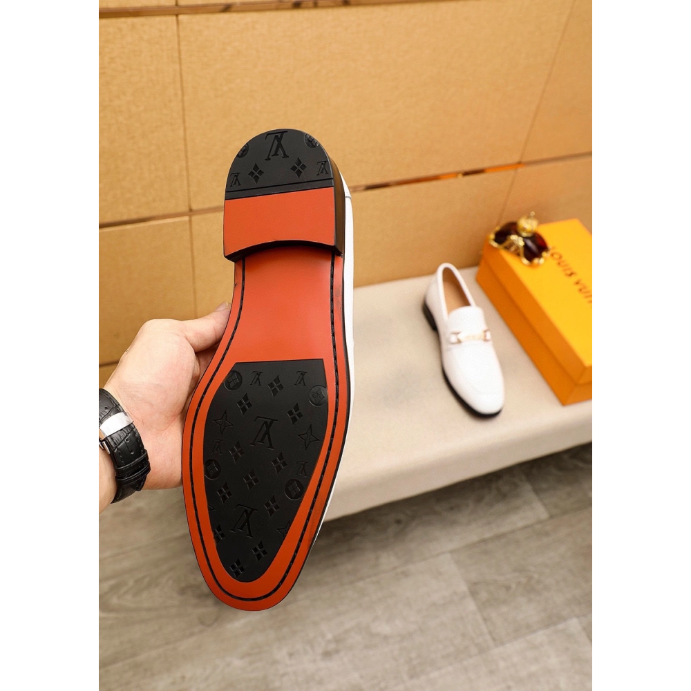 Louis Vuitton leather shoes 049,Louis Vuitton Leather Shoes,LOUIS VUITTON Sneakers,Business Shoes