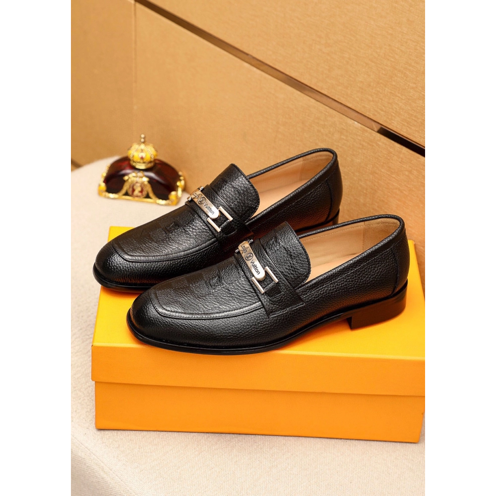 Louis Vuitton leather shoes 050,Louis Vuitton Leather Shoes,LOUIS VUITTON Sneakers,Business Shoes