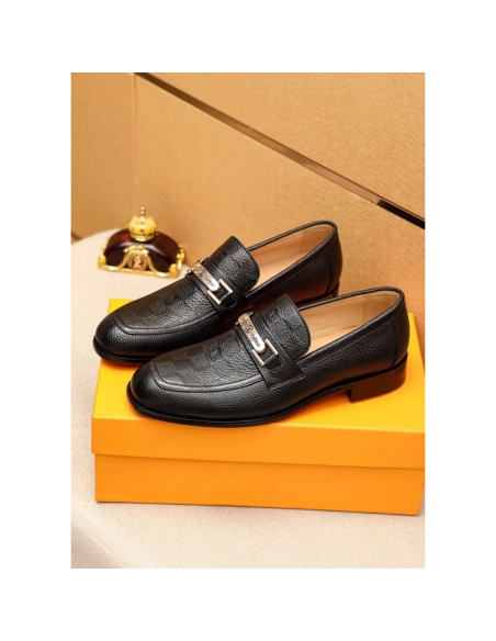 Louis Vuitton leather shoes 050,Louis Vuitton Leather Shoes,LOUIS VUITTON Sneakers,Business Shoes