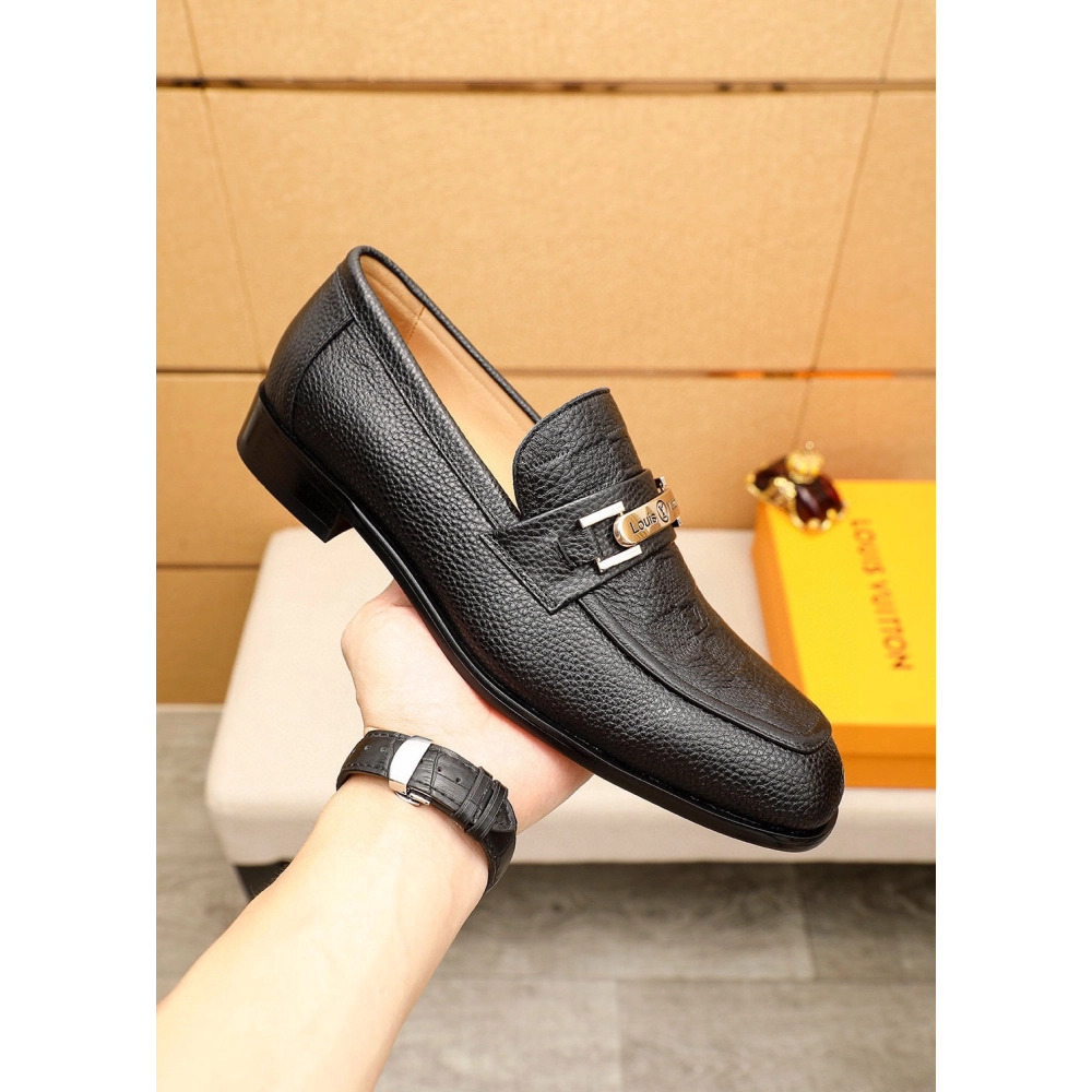 Louis Vuitton leather shoes 050,Louis Vuitton Leather Shoes,LOUIS VUITTON Sneakers,Business Shoes