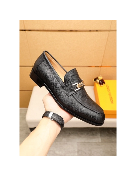 Louis Vuitton leather shoes 050,Louis Vuitton Leather Shoes,LOUIS VUITTON Sneakers,Business Shoes