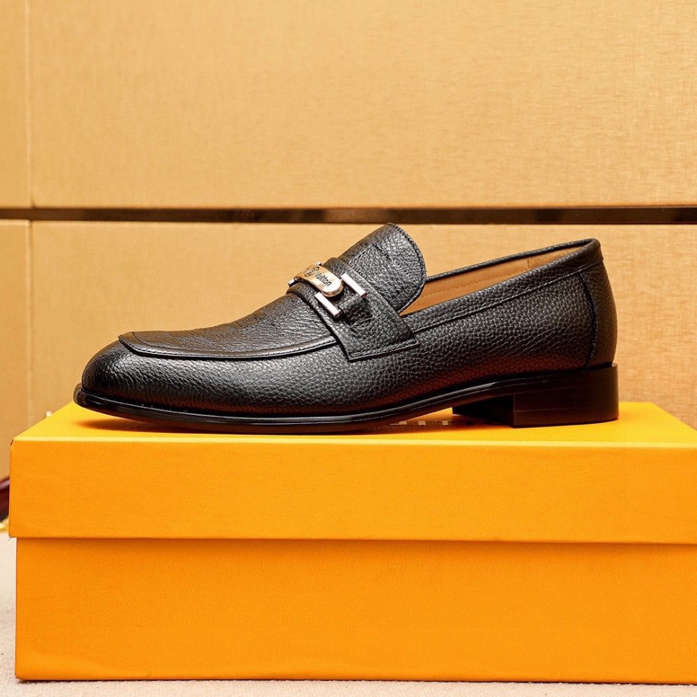 Louis Vuitton leather shoes 050,Louis Vuitton Leather Shoes,LOUIS VUITTON Sneakers,Business Shoes