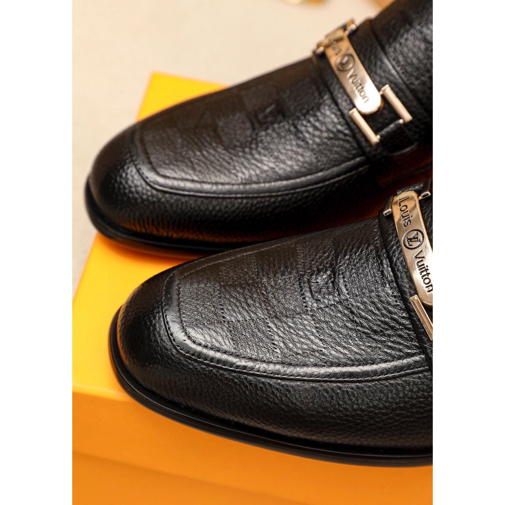 Louis Vuitton leather shoes 050,Louis Vuitton Leather Shoes,LOUIS VUITTON Sneakers,Business Shoes